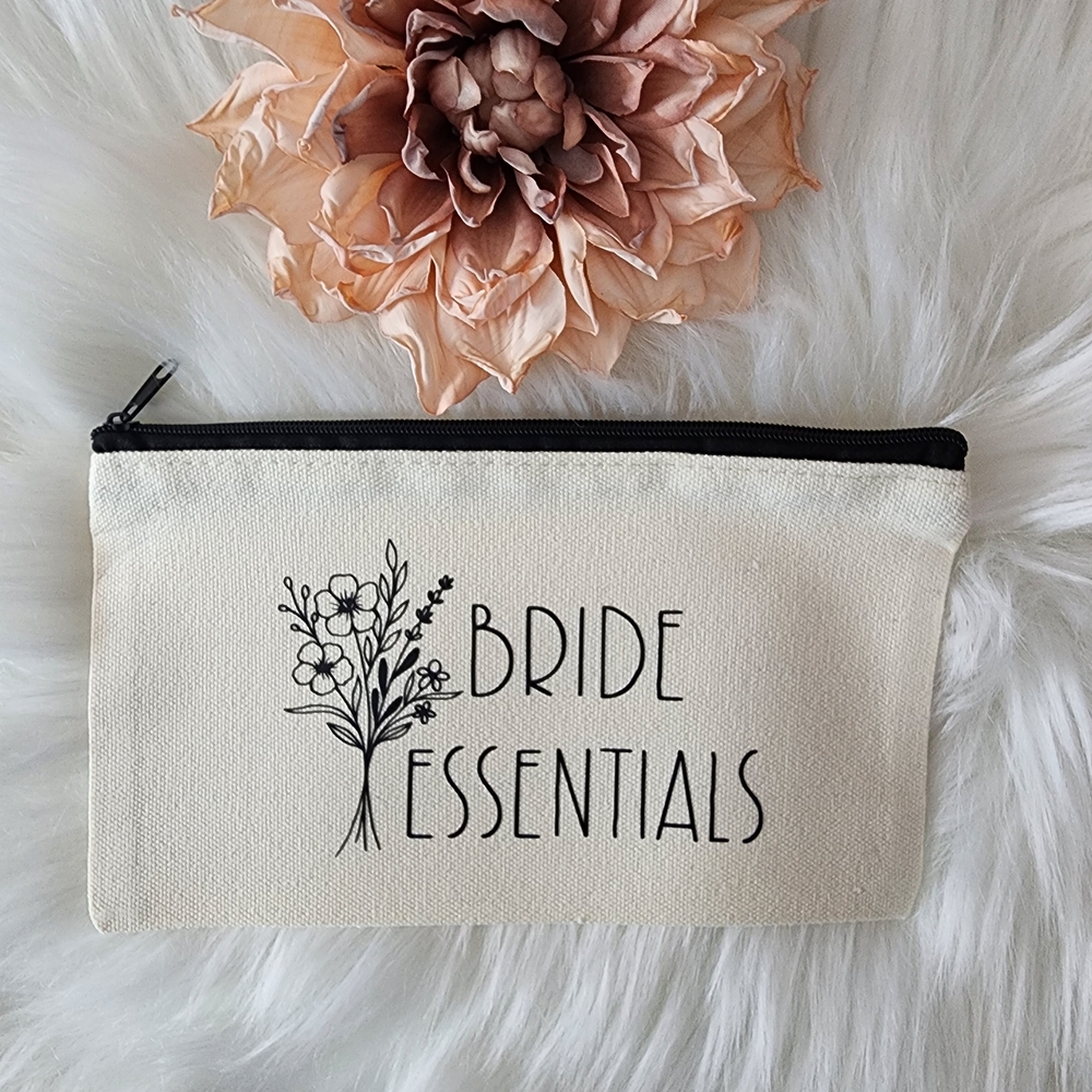 Bridal Party Essentials Pouches Set Of 3 - Picture 3 of 7